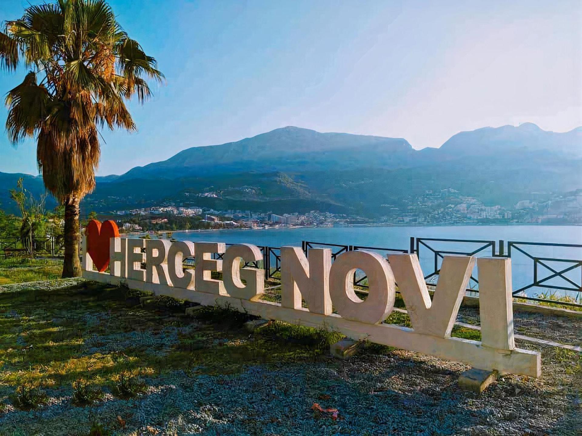 Dlx Apartman Adriatics Herceg Novi Zewnętrze zdjęcie